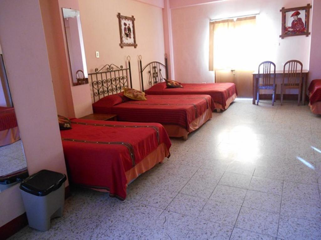 Hotel El Chaparral Panajachel Oda fotoğraf