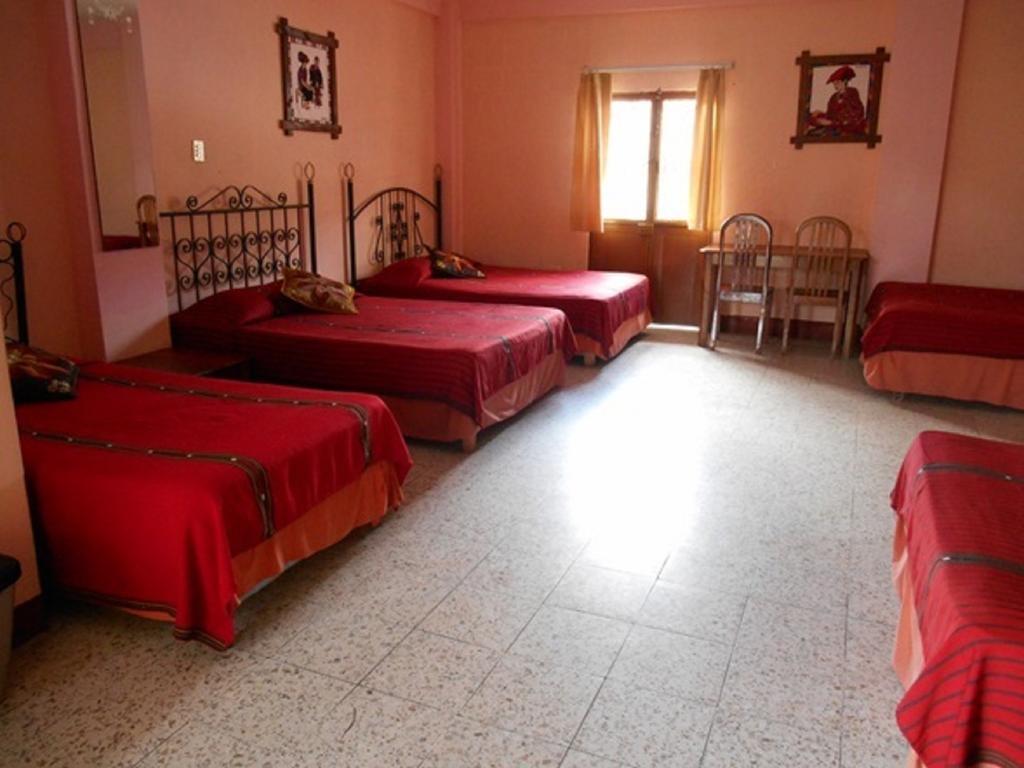 Hotel El Chaparral Panajachel Oda fotoğraf